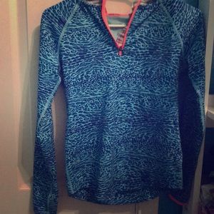 💙Blue Nike pro cheetah print hoodie💙